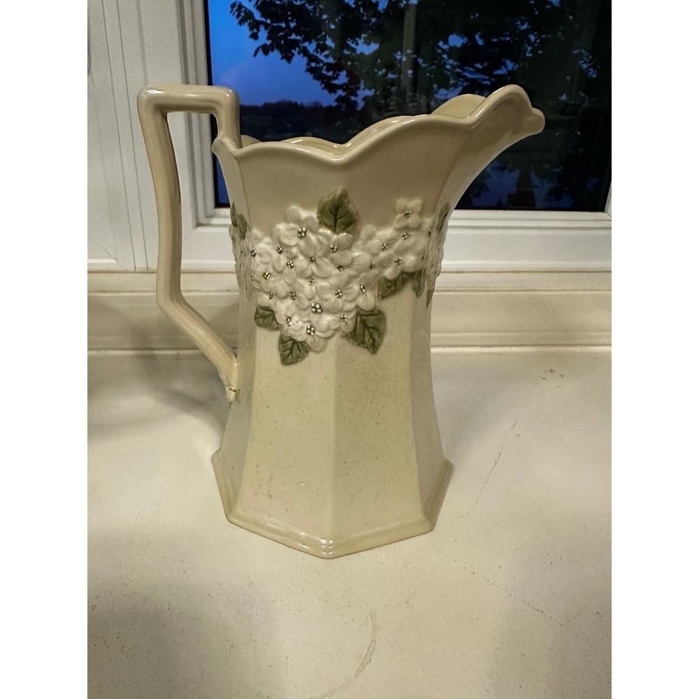 Manor House Woodsong Designs for Demdaco hydrangea Pitcher Vase 2003